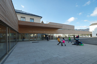 Volksschule Weißkirchen, Foto: Paul Ott