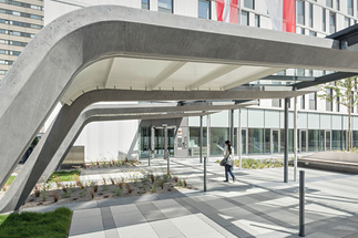 The Barcode, Büroturm AKH Wien, Foto: Hertha Hurnaus