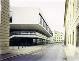 Volksschule und Drei Turnhallen Angerzellgasse, Foto: Martin Tusch