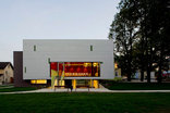 Oskar-Czerwenka-Landesmusikschule Vöcklabruck, Foto: Andrew Phelps