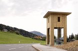 BUS:STOP Krumbach Oberkrumbach, Foto: Adolf Bereuter