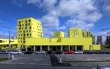 Wien: Zitronengelbe Häuser unter Strom, Foto: Michael Hierner