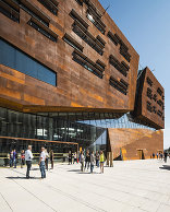 Hörsaalzentrum & Institutsgebäude (O1), Foto: AnnA BlaU