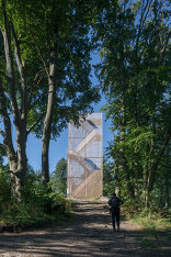 Die vierte Wand - Aussichtsturm am Seekopf, Foto: Leonhard Hilzensauer