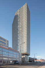 HELIO Tower, Foto: Hertha Hurnaus