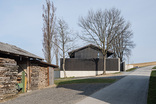 Haus v.d.K., Foto: Hertha Hurnaus